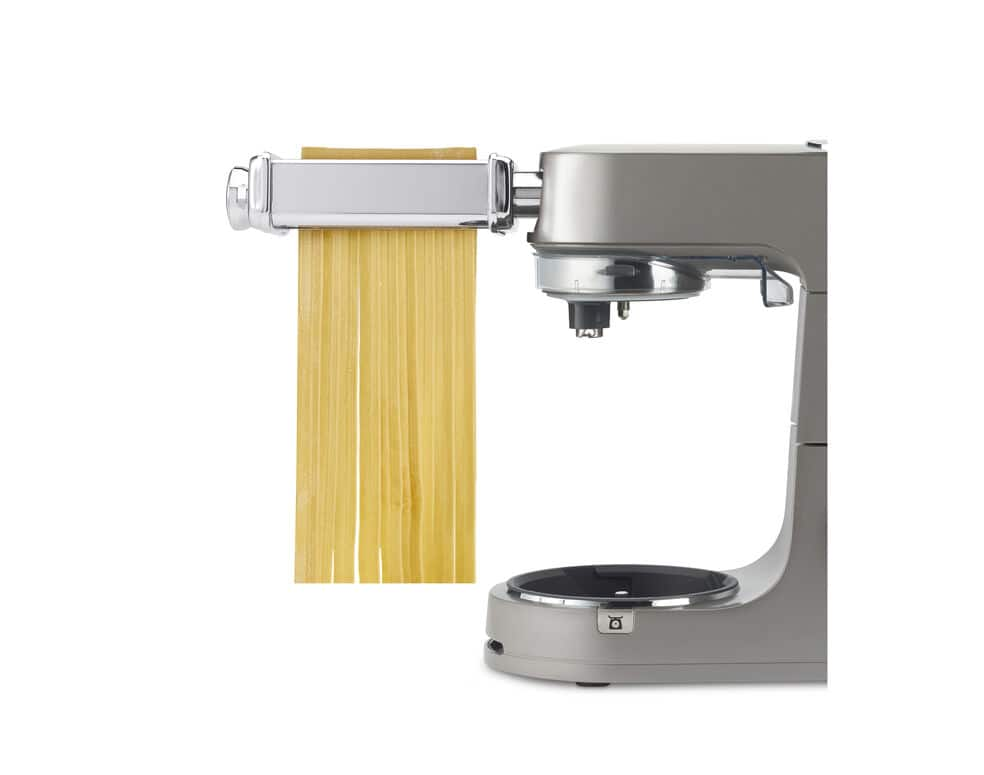 Kenwood - Pasta Shaper on Vimeo